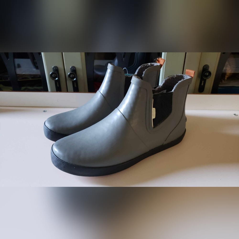 SPERRY Flex Deck Chelsea Rain Boot 7.5Men’s Duck Shoes Rubber Fishing Ankle Boot